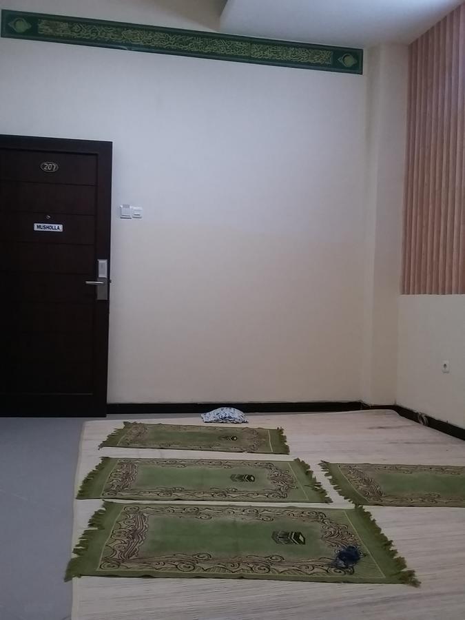 Queen City Hotel Banjarmasin Eksteriør billede